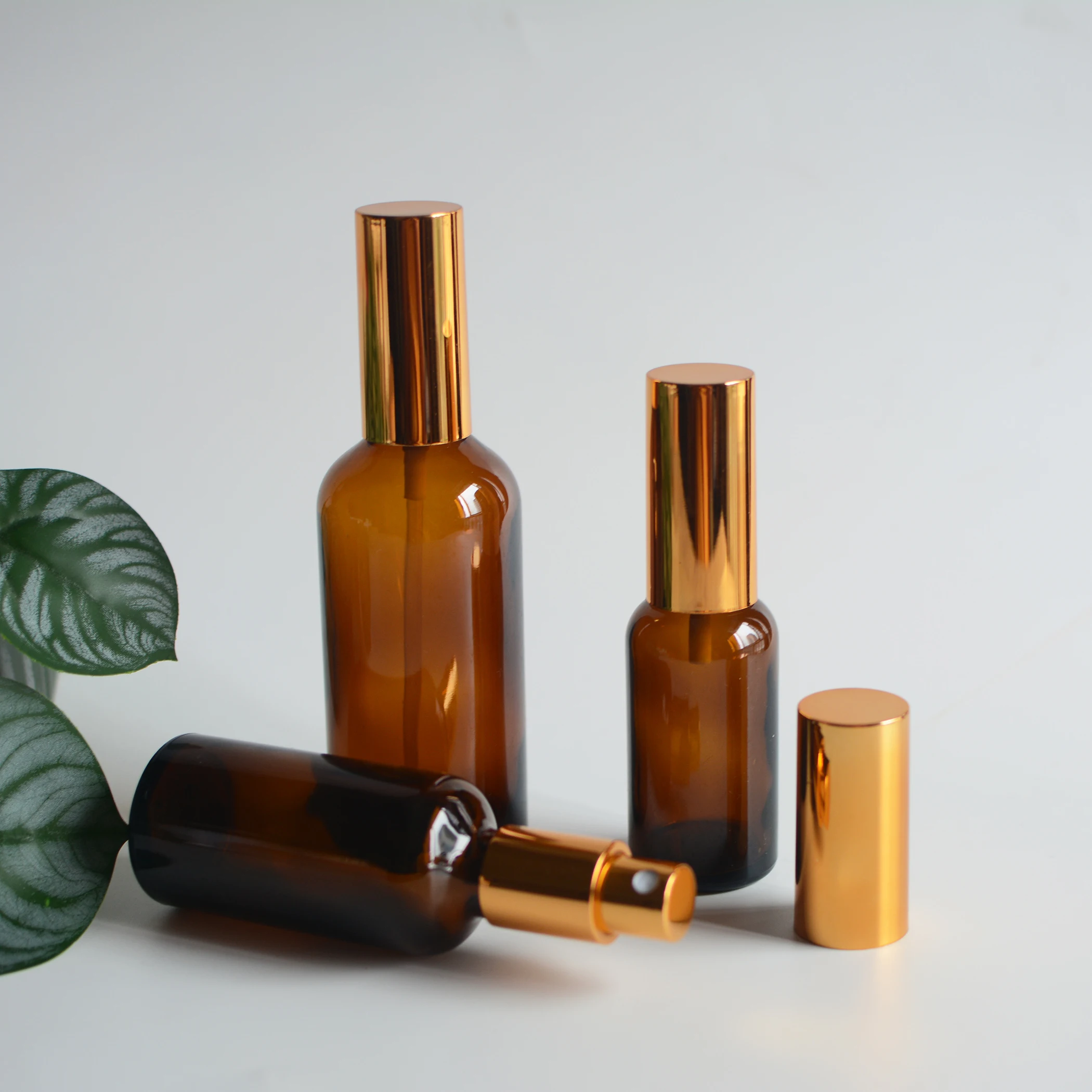 5ml 10ml 15ml 20ml 30ml 50ml 100ml Amber Glass Fine Mist Spray Bottle for Essential Oils Perfume Alcohol Empty Cosmetic Pakaging
5ml 10ml 15ml 20ml 30ml 50ml 100ml Amber Glass Fine Mist Spray Bottle for Essential Oils Perfume Alcohol Empty Cosmetic Pakaging