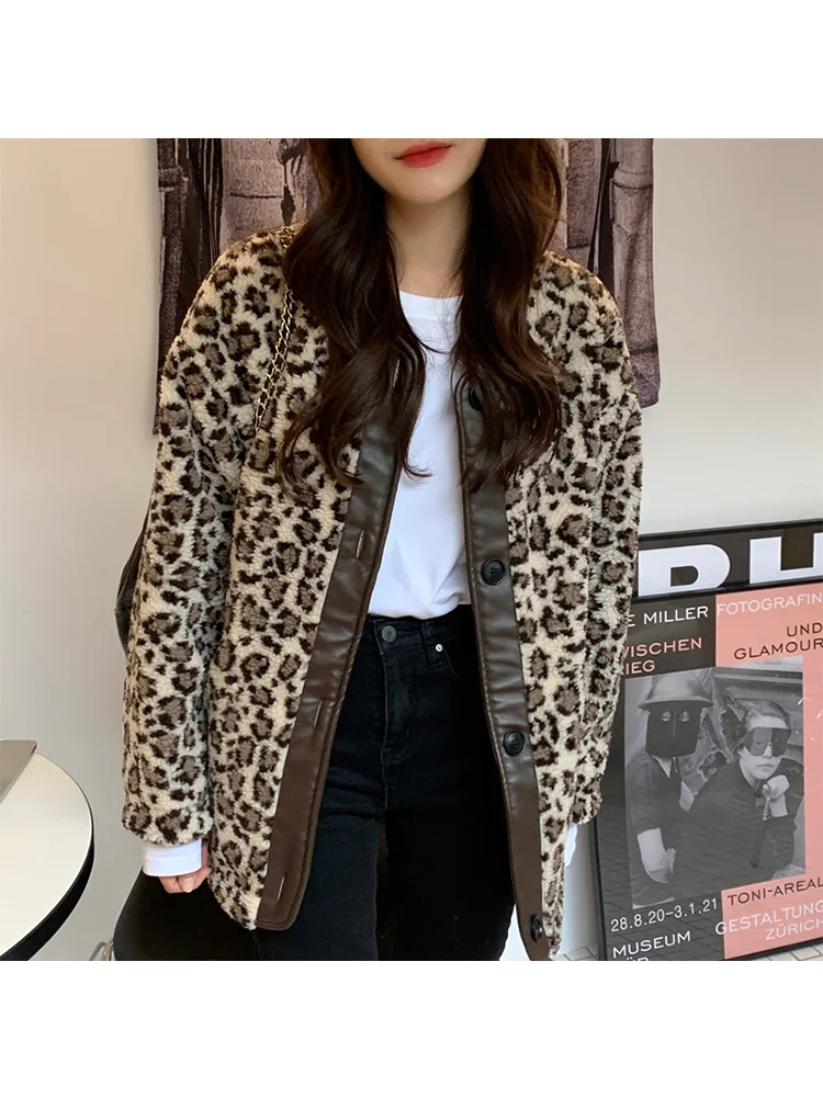 

Korean New Leopard Print Warm Jacket Lamb Wool Splicing Thickening Coat Casual Baggy Female Puffer Comfortable Outwear Winter