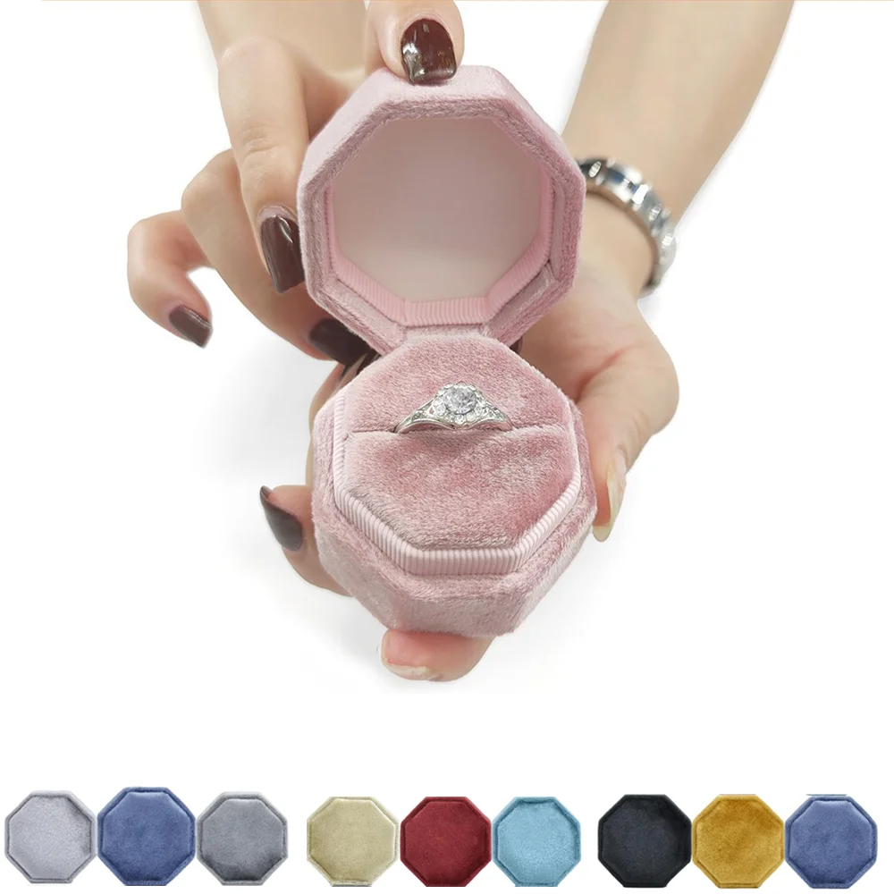 Octagon Velvet Jewelry Box Muti Color Three Slots Double Ring Storage Cases Wedding Ring Display for Woman Gift Earrings Package
Octagon Velvet Jewelry Box Muti Color Three Slots Double Ring Storage Cases Wedding Ring Display for Woman Gift Earrings Package