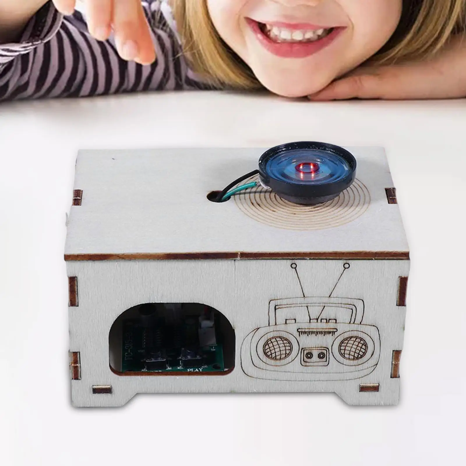 Gramophone Toys Entertainment Parent Child Interaction Assembling Phonograph Assembling Model for Activity Unisex Children Girls
Gramophone Toys Entertainment Parent Child Interaction Assembling Phonograph Assembling Model for Activity Unisex Children Girls