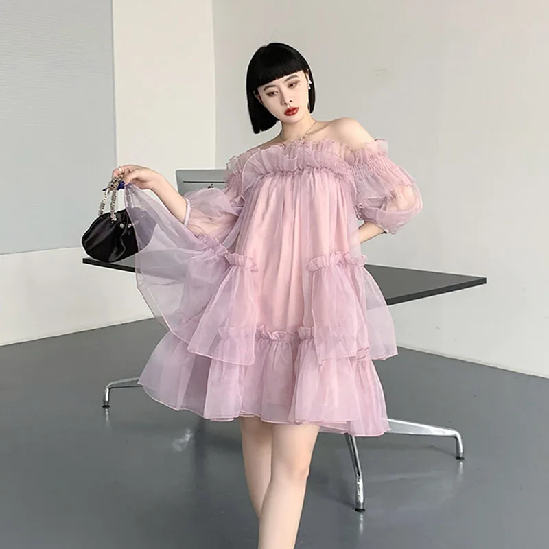 Summer Women Light Purple Mini Mesh Dress One-Line Neck Puff Sleeve Pleated Ruffle Splicing Ladies Sweet Vestidos Party Dress
Summer Women Light Purple Mini Mesh Dress One-Line Neck Puff Sleeve Pleated Ruffle Splicing Ladies Sweet Vestidos Party Dress