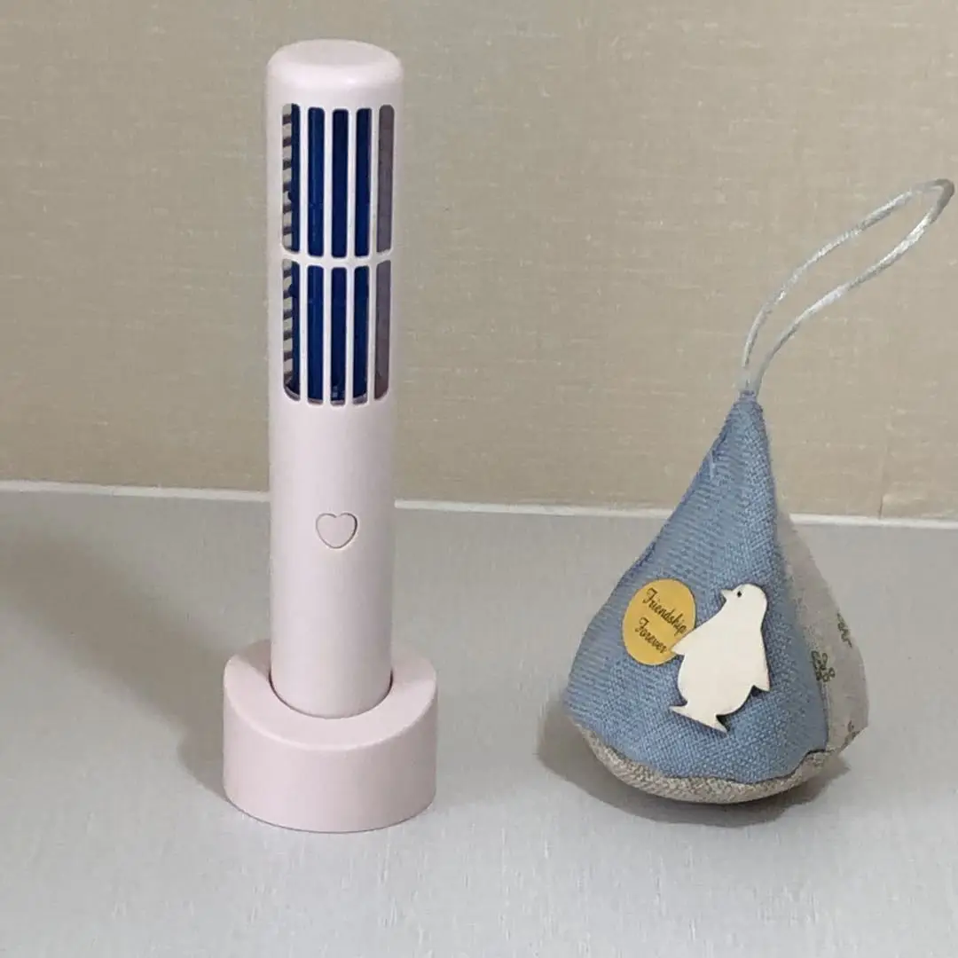 Портативный ручной мини-вентилятор с зарядкой от USB, беслопастной вентилятор с подставкой для настольного стола, 3 режима скорости
Портативный ручной мини-вентилятор с зарядкой от USB, беслопастной вентилятор с подставкой для настольного стола, 3 режима скорости