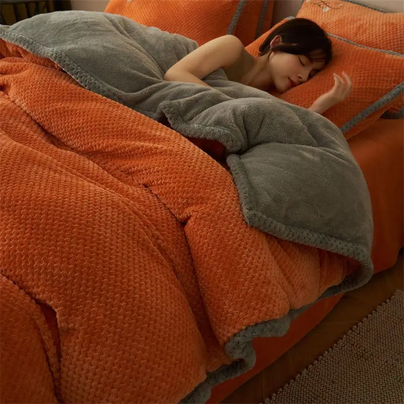 4pcs Bedding Comforter Set Luxury Winter Thickened Warm Soft Single Double Couple Blanket Duvet Cover Bedsheet Pillowcases Set
4pcs Bedding Comforter Set Luxury Winter Thickened Warm Soft Single Double Couple Blanket Duvet Cover Bedsheet Pillowcases Set