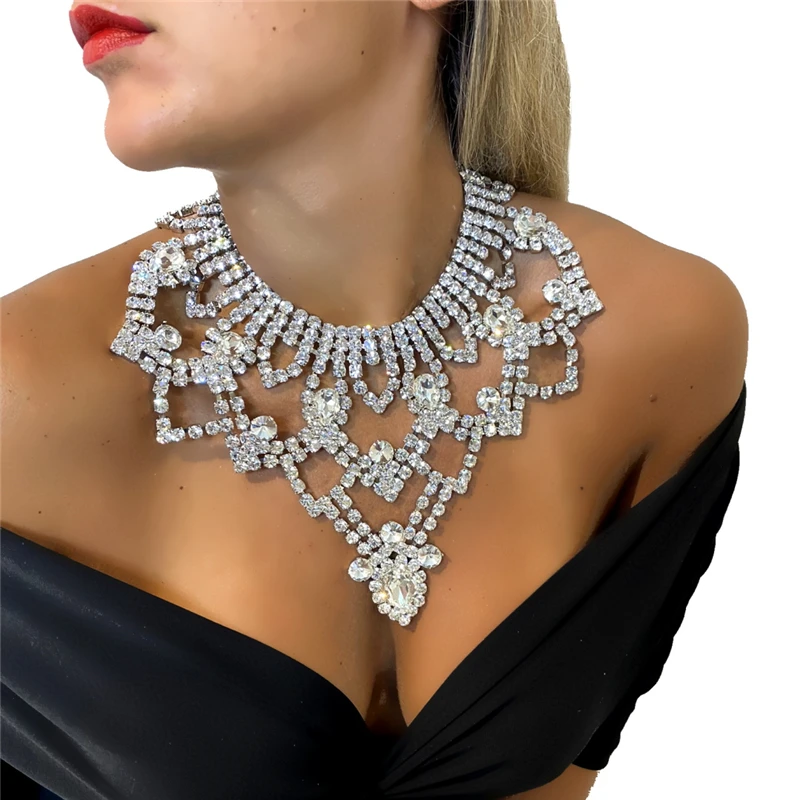 Luxury Rhinestone Layered Exaggerated High Quality Waterdrop Chunky Collar Women Choker Statement Pendant Necklace Dress Jewelry
Luxury Rhinestone Layered Exaggerated High Quality Waterdrop Chunky Collar Women Choker Statement Pendant Necklace Dress Jewelry