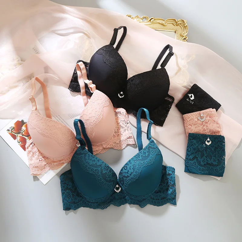 Кружевной сексуальный комплект с бюстгальтером, Однотонный женский комплект нижнего белья с тонкой чашкой
Кружевной сексуальный комплект с бюстгальтером, Однотонный женский комплект нижнего белья с тонкой чашкой