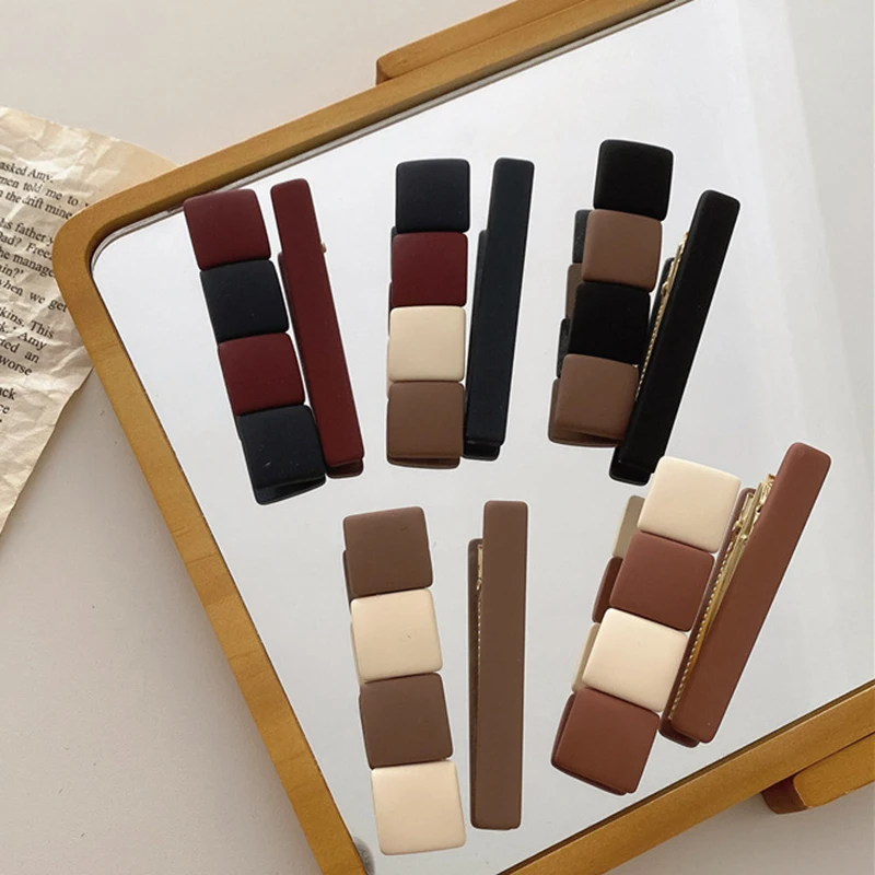 1Set Vintage Hair Clips Pin for Women Fashion Geometric Square Barrettes Headwear Girls Sweet Hairpins Chic Hair Accessories
1Set Vintage Hair Clips Pin for Women Fashion Geometric Square Barrettes Headwear Girls Sweet Hairpins Chic Hair Accessories