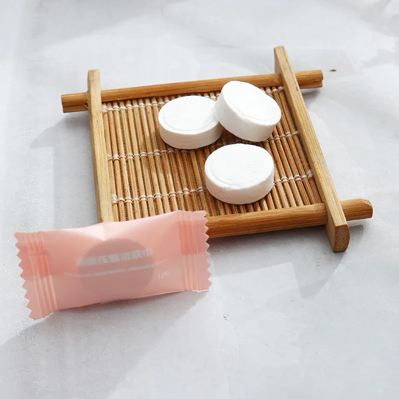 50pcs Compressed Towel Travel Outdoor Cotton Non-woven Towel Disposable Face Towel Tablet Cloth Wipes Tissue Makeup Cleaning
50pcs Compressed Towel Travel Outdoor Cotton Non-woven Towel Disposable Face Towel Tablet Cloth Wipes Tissue Makeup Cleaning
