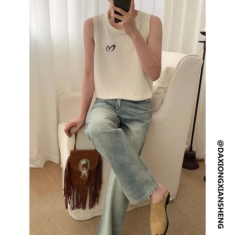 Korean Golf Wear 2023 New Golf Tee Women's Golf Wear Summer Women's Golf Clothes South Scape Golf Knit Vest Tennis Tops
Korean Golf Wear 2023 New Golf Tee Women's Golf Wear Summer Women's Golf Clothes South Scape Golf Knit Vest Tennis Tops