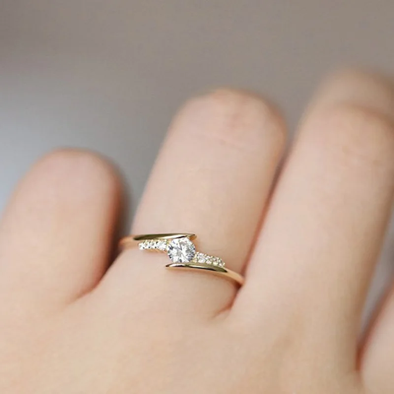 Women's Copper Set Zircon Ring Vintage Silver Wedding Jewelry Promise Jewelry Crystal Engagement Rings Women
Women's Copper Set Zircon Ring Vintage Silver Wedding Jewelry Promise Jewelry Crystal Engagement Rings Women