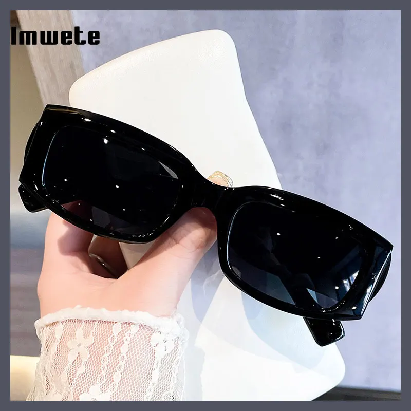 Очки солнцезащитные Imwete женские квадратные, винтажные брендовые дизайнерские модные зеркальные солнечные очки с градиентом в стиле ретро, черные
Очки солнцезащитные Imwete женские квадратные, винтажные брендовые дизайнерские модные зеркальные солнечные очки с градиентом в стиле ретро, черные