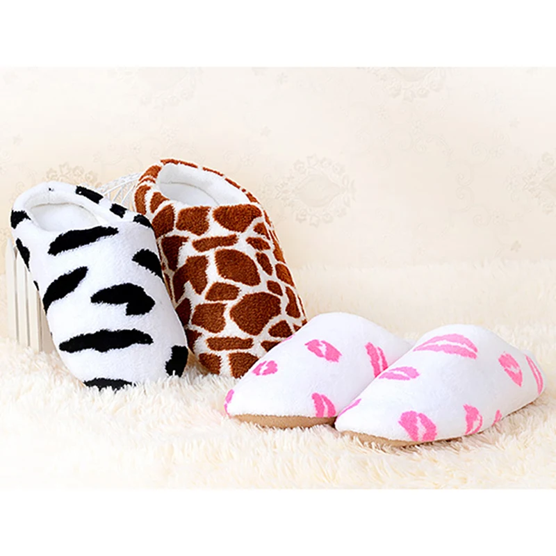 Women Winter Home Slippers Cartoon Shoes Non-slip Soft Winter Warm House Slippers Indoor Bedroom Lovers Couples Floor Shoes
Women Winter Home Slippers Cartoon Shoes Non-slip Soft Winter Warm House Slippers Indoor Bedroom Lovers Couples Floor Shoes