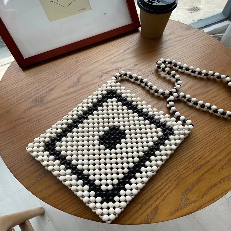 Handmade Wooden Beads Bag for Women Woven Handbags Ethnic Style Fashion Lady Shoulder Bags Phone Coin Purses Female Clutch 2022
Handmade Wooden Beads Bag for Women Woven Handbags Ethnic Style Fashion Lady Shoulder Bags Phone Coin Purses Female Clutch 2022