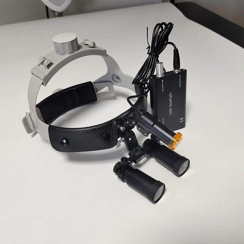 8X стоматологические бинокулярные лупы головная повязка Высокая мощность фотомагнитный шлем светодиодный Ной фарой и перезаряжаемой батар... 
8X стоматологические бинокулярные лупы головная повязка Высокая мощность фотомагнитный шлем светодиодный Ной фарой и перезаряжаемой батар...