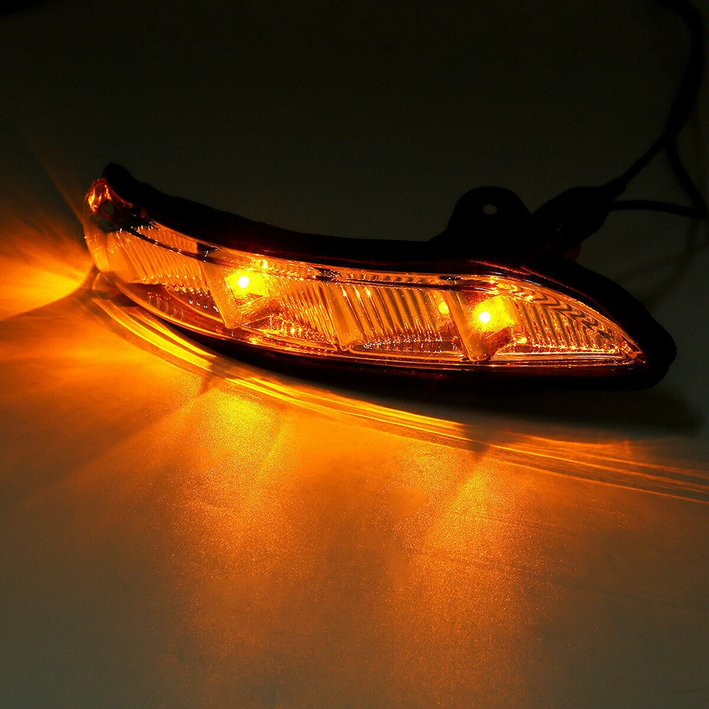 Mirror Turn Indicator Side Light A2198200621 For MERCEDES For BENZ CL CLS S E-Class W219 W211 Rearview Mirror Turn Signal Lamp
Mirror Turn Indicator Side Light A2198200621 For MERCEDES For BENZ CL CLS S E-Class W219 W211 Rearview Mirror Turn Signal Lamp