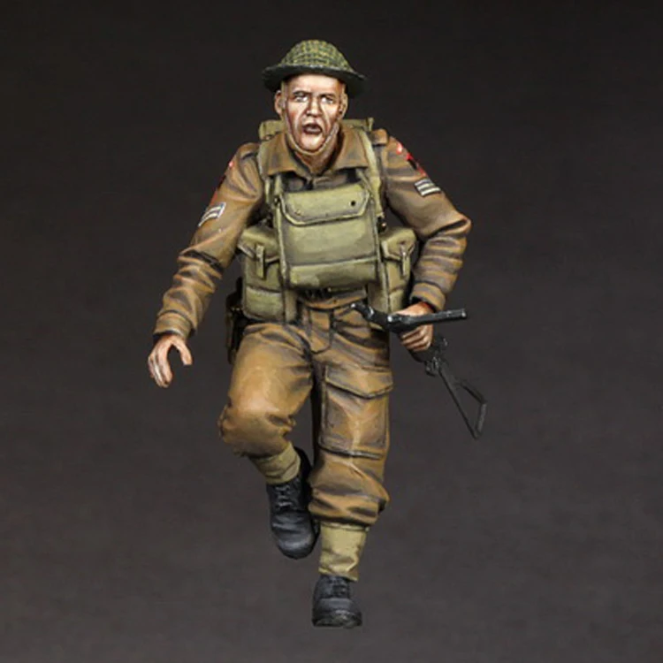 Модель из смолы 1/35, фигурка солдата GK, британский капрал для универсальной переноски, военная тема, несобранный и Неокрашенный комплект
Модель из смолы 1/35, фигурка солдата GK, британский капрал для универсальной переноски, военная тема, несобранный и Неокрашенный комплект