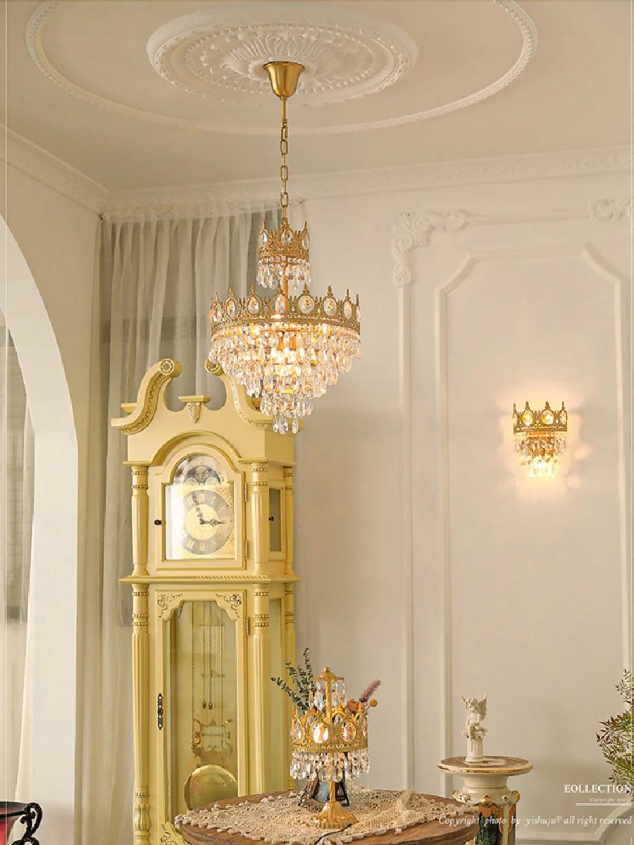 Light Luxury Noble Style Gold E27 LED Chandelier Lustre Modern Suspension Newest Design Hanging Lamp Home Decor Dining Room
Light Luxury Noble Style Gold E27 LED Chandelier Lustre Modern Suspension Newest Design Hanging Lamp Home Decor Dining Room