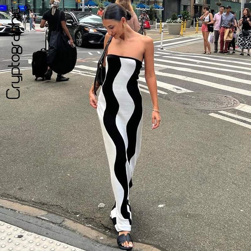 Cryptographic Fashion Vintage Knitted Sexy Strapless Maxi Dresses Club Party Outfits Chic Striped Sweater Dress Vestido Holiday
Cryptographic Fashion Vintage Knitted Sexy Strapless Maxi Dresses Club Party Outfits Chic Striped Sweater Dress Vestido Holiday