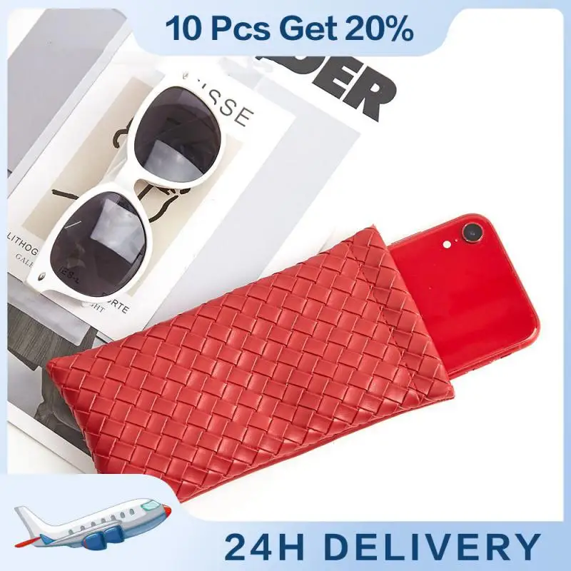 Glasses Storage Thick And Durable Pvc Leather Material Glasses Glasses Carrying Bag Easy To Operate 31g Clothing Accessories
Glasses Storage Thick And Durable Pvc Leather Material Glasses Glasses Carrying Bag Easy To Operate 31g Clothing Accessories