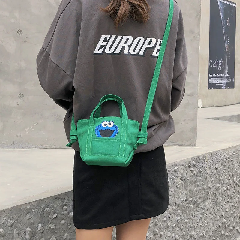Fashion Retro Korean New Texture Simple cute cartoon Solid Color Rainbow Handbag Tote small Messenger Female Women's Bag
Fashion Retro Korean New Texture Simple cute cartoon Solid Color Rainbow Handbag Tote small Messenger Female Women's Bag
