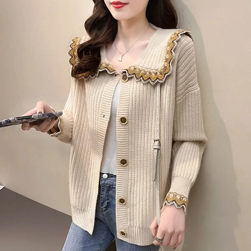 Doll Collar Sweater Jacket Women Spring Autumn New Korean Loose Casual Fashion Long Sleeve Color-Block Knitted Cardigan Suéteres
Doll Collar Sweater Jacket Women Spring Autumn New Korean Loose Casual Fashion Long Sleeve Color-Block Knitted Cardigan Suéteres