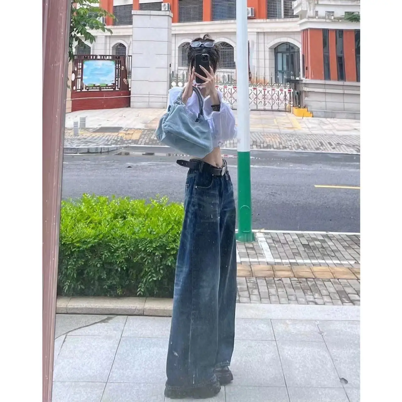 Женские джинсы с завышенной талией, повседневные винтажные широкие брюки с мешковатыми пуговицами, прямые джинсовые брюки, M520, весна 2023 
Женские джинсы с завышенной талией, повседневные винтажные широкие брюки с мешковатыми пуговицами, прямые джинсовые брюки, M520, весна 2023