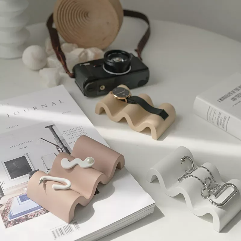 Nordic Cement Home Decoration Plate Jewelry Organizer Photography Ornaments Soap Holder Wavy Dish Tray Bathroom Decor
Nordic Cement Home Decoration Plate Jewelry Organizer Photography Ornaments Soap Holder Wavy Dish Tray Bathroom Decor