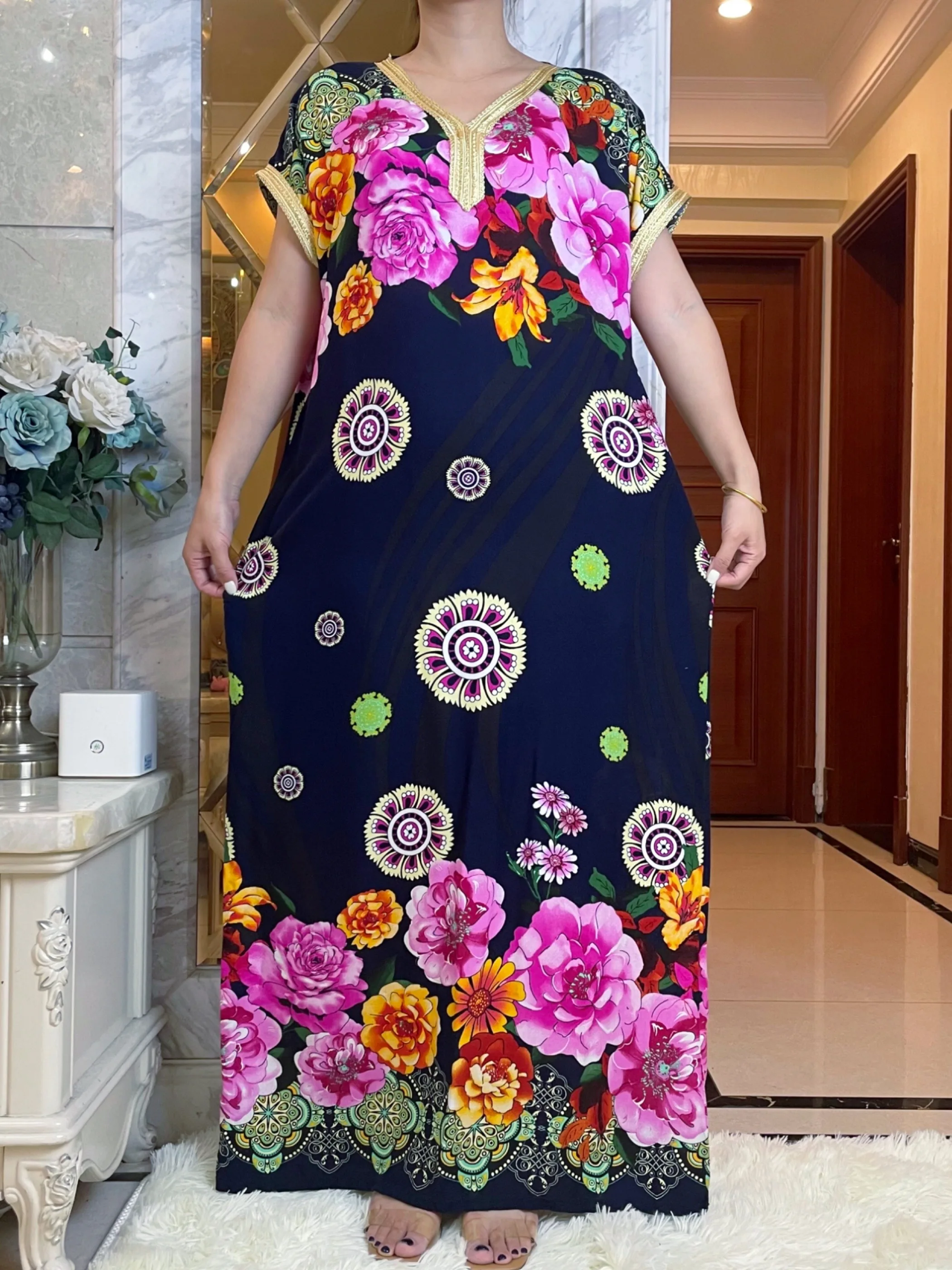 Абайя в африканском стиле, новинка 2022, Дашики с коротким рукавом и цветочным принтом, хлопковые дамские Платья-макси из Дубая, повседневные платья, 2 предмета
Абайя в африканском стиле, новинка 2022, Дашики с коротким рукавом и цветочным принтом, хлопковые дамские Платья-макси из Дубая, повседневные платья, 2 предмета