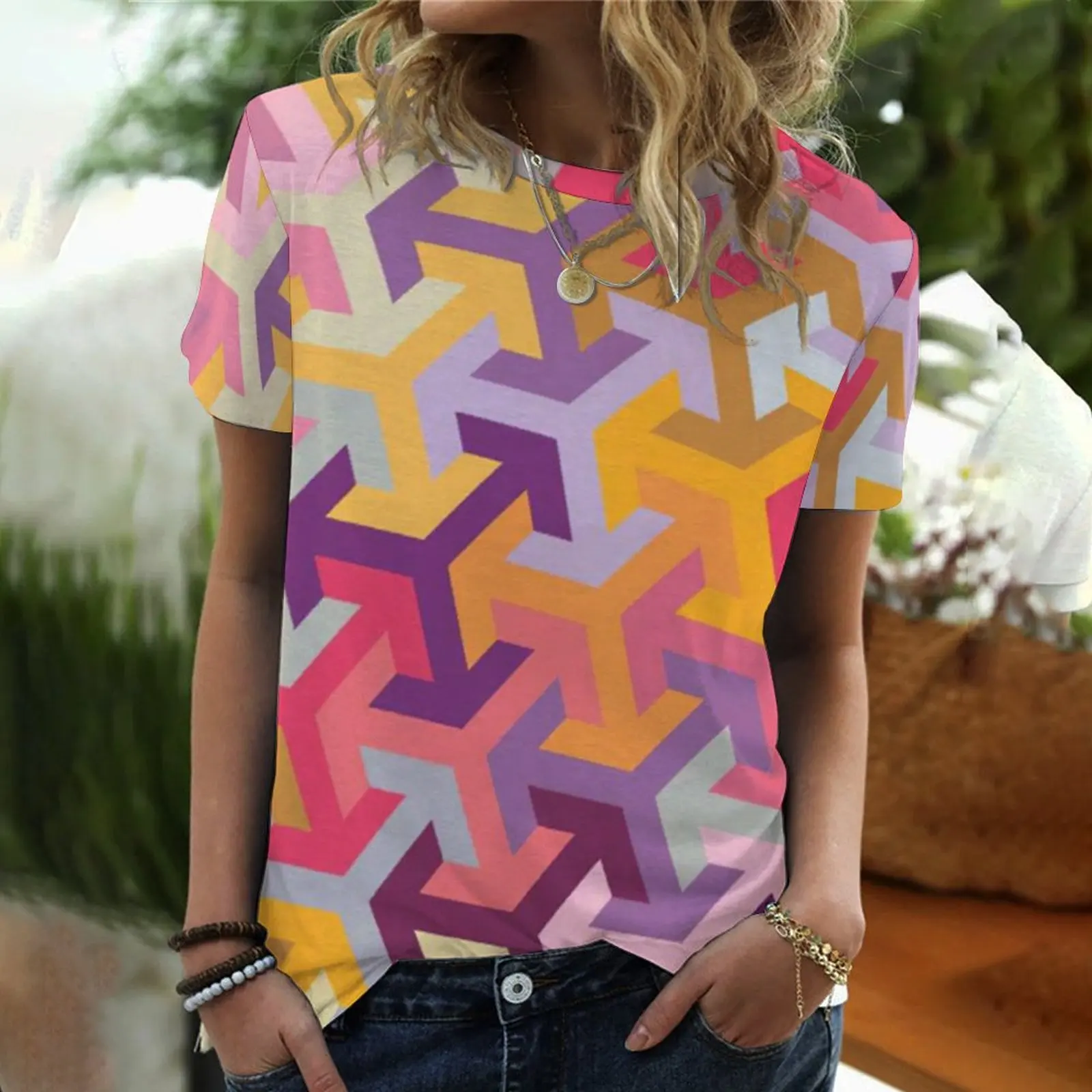 New Ladies 3D Printing T-Shirt Art Geometric Pattern Shirt T-Shirt Summer Casual Fashion Short Sleeve Loose T-Shirt Plus Size
New Ladies 3D Printing T-Shirt Art Geometric Pattern Shirt T-Shirt Summer Casual Fashion Short Sleeve Loose T-Shirt Plus Size