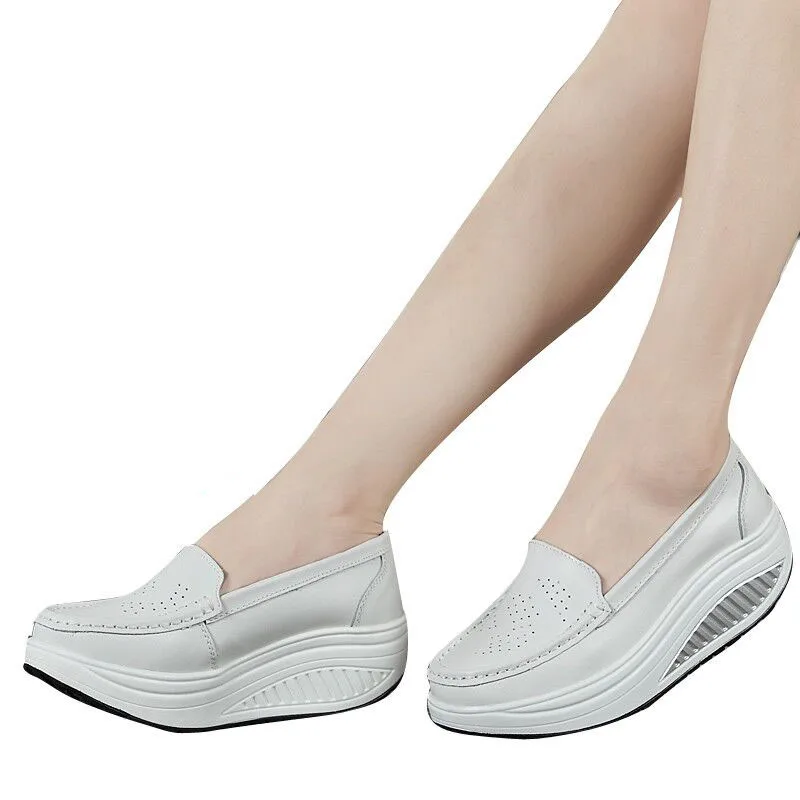 Women's shoes 2020 spring genuine leather mother casual woman shoes swing shoes white shoes slip-resistant plus size platform
Women's shoes 2020 spring genuine leather mother casual woman shoes swing shoes white shoes slip-resistant plus size platform