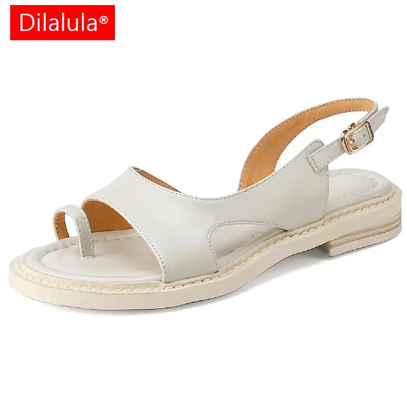 Dilalula 2023 Summer Brand New Arrival Women Sandals Retro Style Genuine Leather Low Heels Working Casual Shoes Woman
Dilalula 2023 Summer Brand New Arrival Women Sandals Retro Style Genuine Leather Low Heels Working Casual Shoes Woman