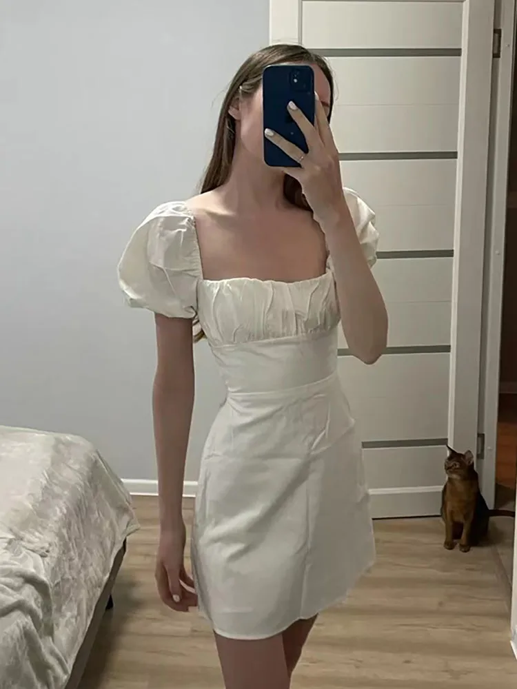 DYLQFS Women Solid Color Linen Cotton Dress Casual Fashion Party Street Ladies Square Neck Puff Sleeves Backless Crossover Dress
DYLQFS Women Solid Color Linen Cotton Dress Casual Fashion Party Street Ladies Square Neck Puff Sleeves Backless Crossover Dress