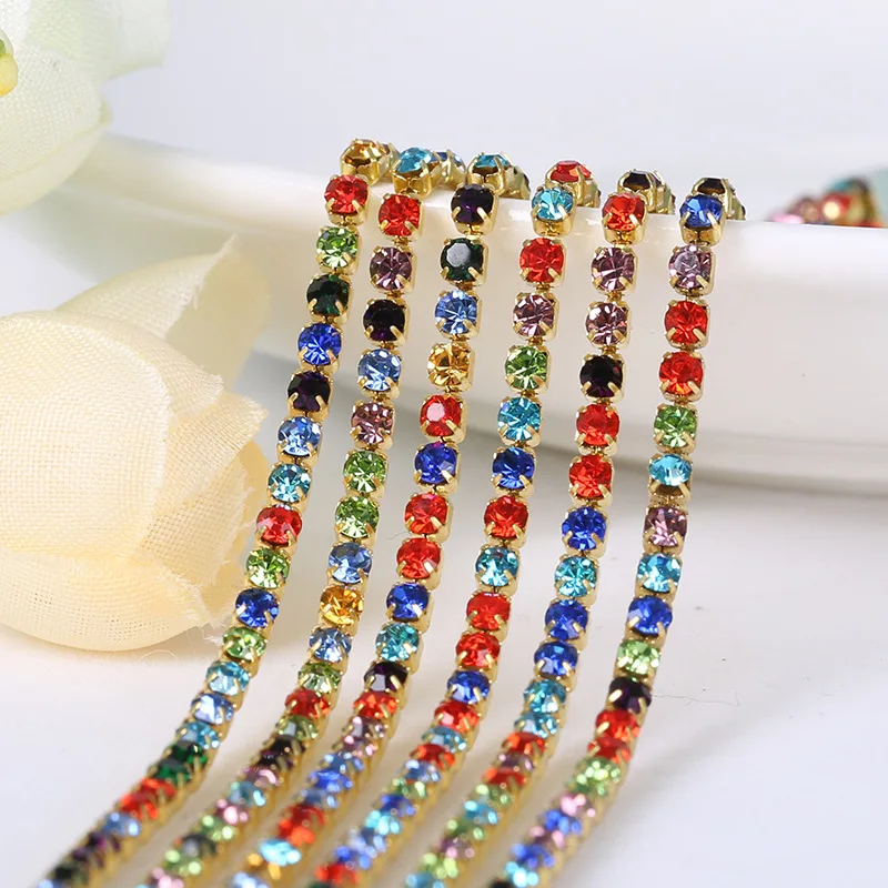 10Yards DIY Shiny Crystal Rhinestone Chain Gold Claw Cup Base Shiny Crystals Strass Stones Trim Sewing Rhinestones Chain
10Yards DIY Shiny Crystal Rhinestone Chain Gold Claw Cup Base Shiny Crystals Strass Stones Trim Sewing Rhinestones Chain