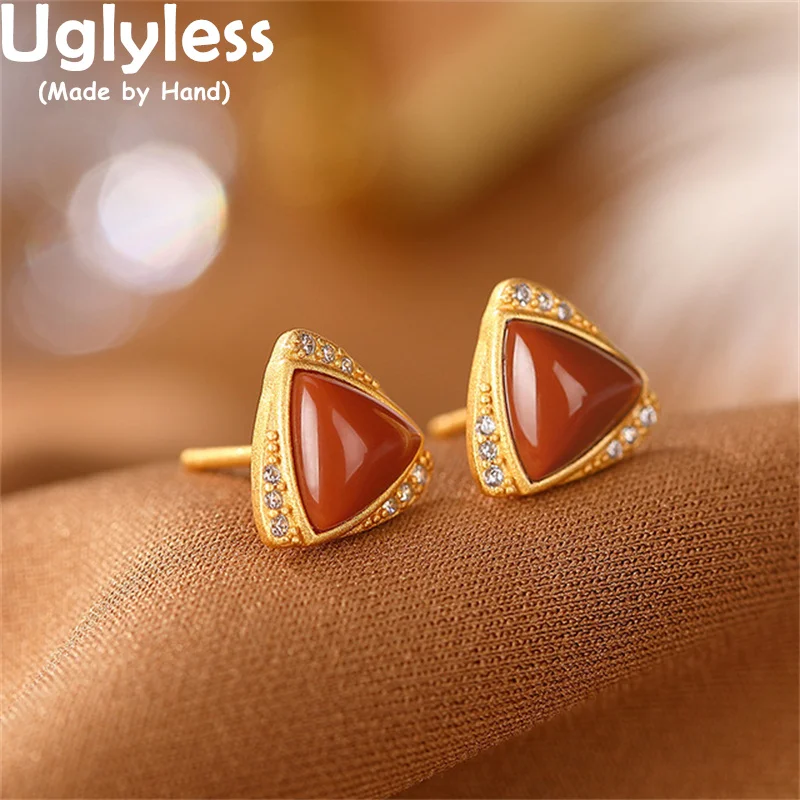 Женские серьги-гвоздики из серебра 925 пробы с квадратными и треугольными камнями
Женские серьги-гвоздики из серебра 925 пробы с квадратными и треугольными камнями