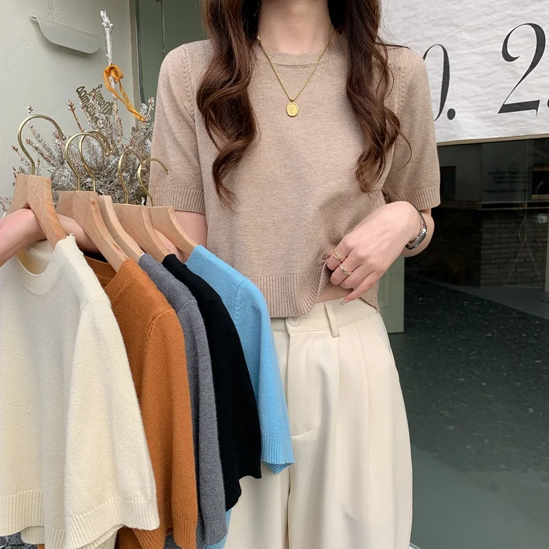 Однотонный трикотажный свитер с коротким рукавом в Корейском стиле, 6 цветов
Однотонный трикотажный свитер с коротким рукавом в Корейском стиле, 6 цветов