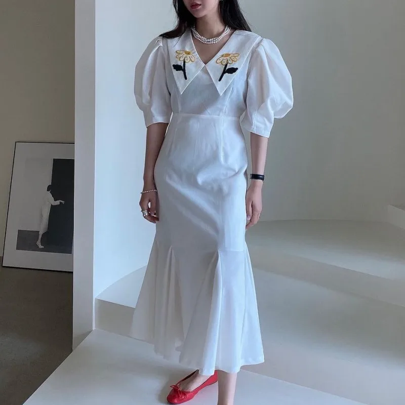 Korea Chic Elegant Embroidery Peter Pan Collar Mermaid Dress 2022 Temperament Women Puff Short Sleeve Vintage Dress Vestidos
Korea Chic Elegant Embroidery Peter Pan Collar Mermaid Dress 2022 Temperament Women Puff Short Sleeve Vintage Dress Vestidos