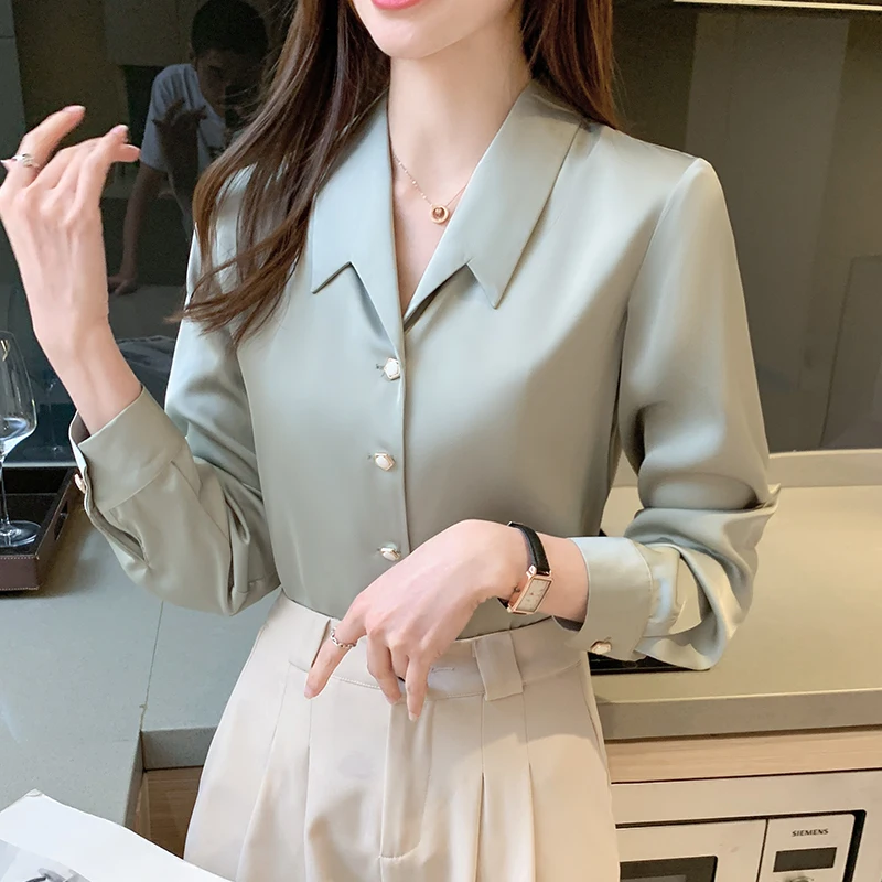 Fashion Blouses Women Satin Shirt Long Sleeve Shirt Woman Top Silk White Shirt Top Woman Beading Shirt Basic Blouse Female Shirt
Fashion Blouses Women Satin Shirt Long Sleeve Shirt Woman Top Silk White Shirt Top Woman Beading Shirt Basic Blouse Female Shirt