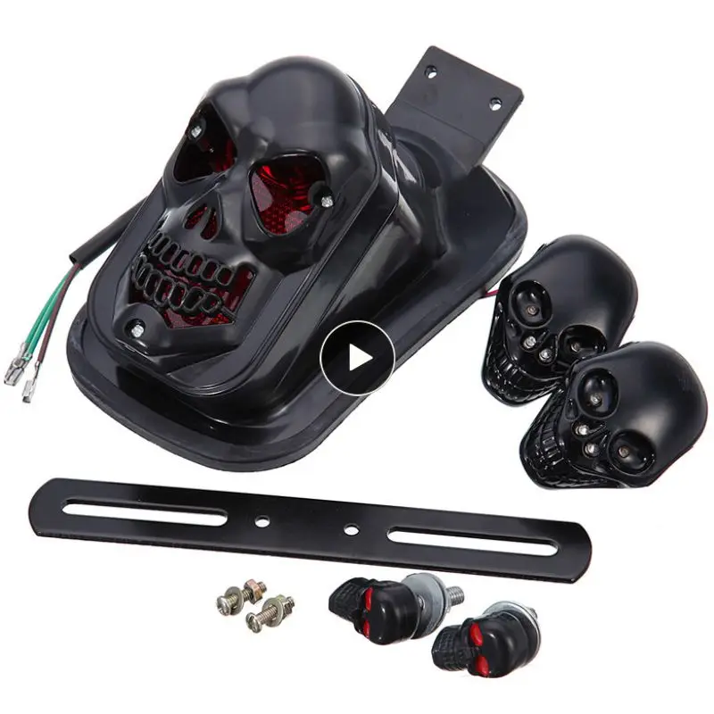 Chrome Skeleton Style Motorcycle Skeleton Led Taillight Superbright Motorcycle Led Skull Taillight Universal Durable Turn Signal
Chrome Skeleton Style Motorcycle Skeleton Led Taillight Superbright Motorcycle Led Skull Taillight Universal Durable Turn Signal