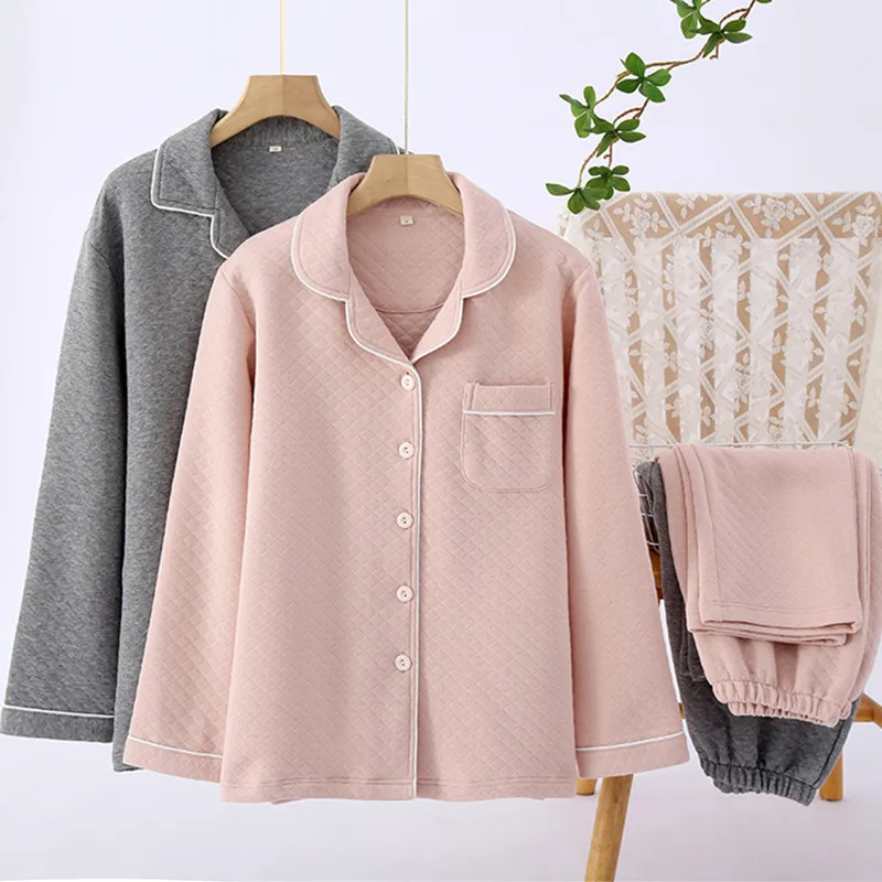 New Couples Home Clothes Autumn Winter Sleepwear Thicken Air Layer Warm Quilted Suit Solid Men And Women Warm Pajamas Set
New Couples Home Clothes Autumn Winter Sleepwear Thicken Air Layer Warm Quilted Suit Solid Men And Women Warm Pajamas Set
