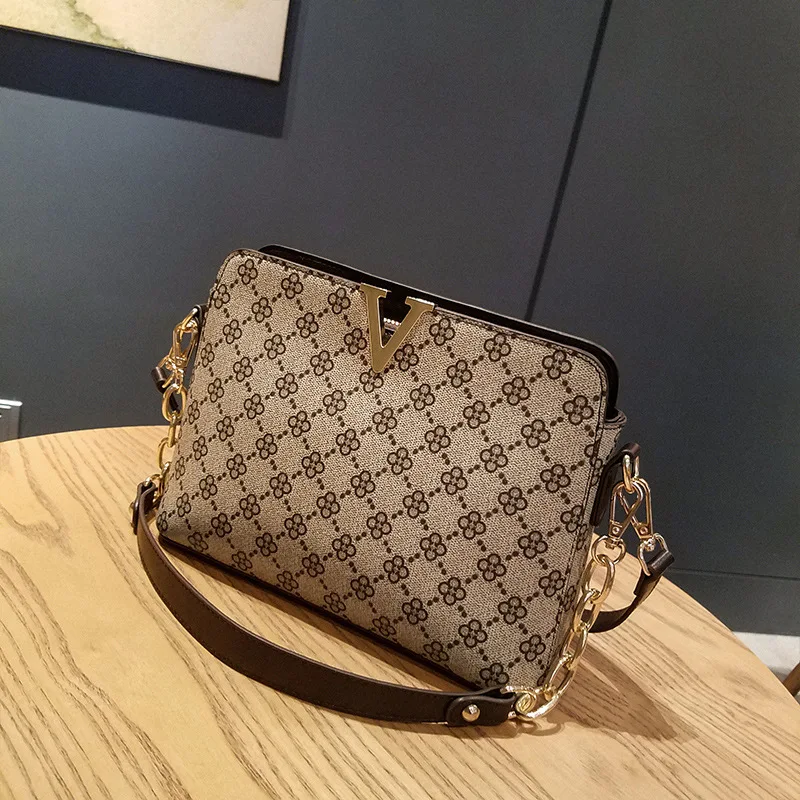 Designer Print Shoulder Messenge Bags For Women 2022 Trend Fashion Purses Crossbody Bags Luxury Brand Handbags Top Handle Bags
Designer Print Shoulder Messenge Bags For Women 2022 Trend Fashion Purses Crossbody Bags Luxury Brand Handbags Top Handle Bags