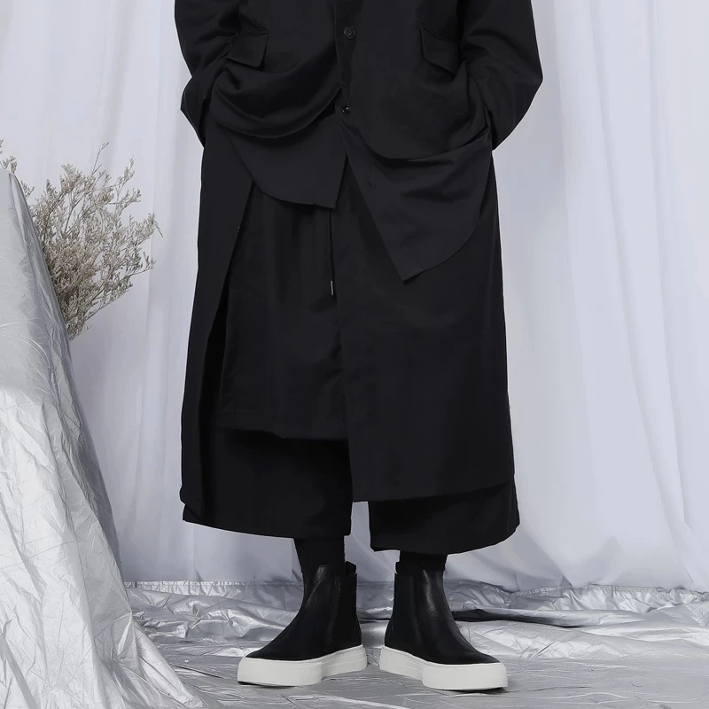 Мужские свободные прямые брюки, новый модный стиль, однотонные осенне-зимние восьмиконечные плиссированные повседневные брюки
Мужские свободные прямые брюки, новый модный стиль, однотонные осенне-зимние восьмиконечные плиссированные повседневные брюки