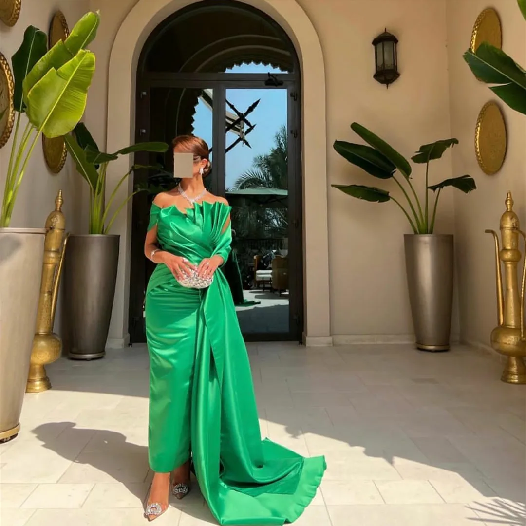 Retro Long Green Muslim Evening Dresses فساتين السهرة Mermaid Scalloped Pleated Sweep Train Prom Dress Robe de soirée for Women
Retro Long Green Muslim Evening Dresses فساتين السهرة Mermaid Scalloped Pleated Sweep Train Prom Dress Robe de soirée for Women