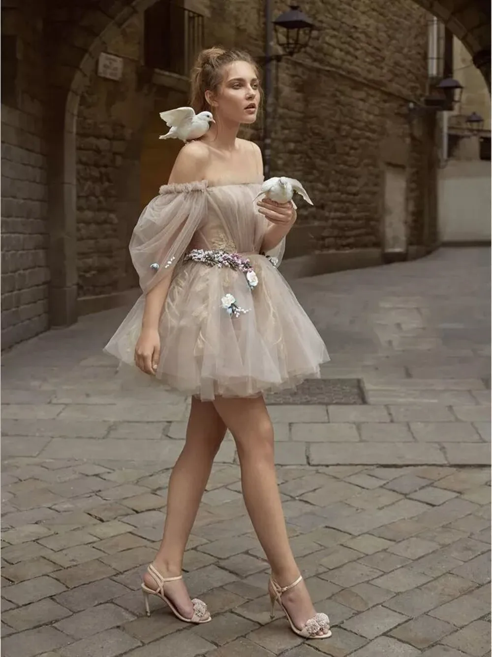 2022 Dusty Pink Prom Dresses Short A-Line Puff Sleeve Above Knee Vintage Wedding Party Gown Robes de cocktail Dress for Teens
2022 Dusty Pink Prom Dresses Short A-Line Puff Sleeve Above Knee Vintage Wedding Party Gown Robes de cocktail Dress for Teens