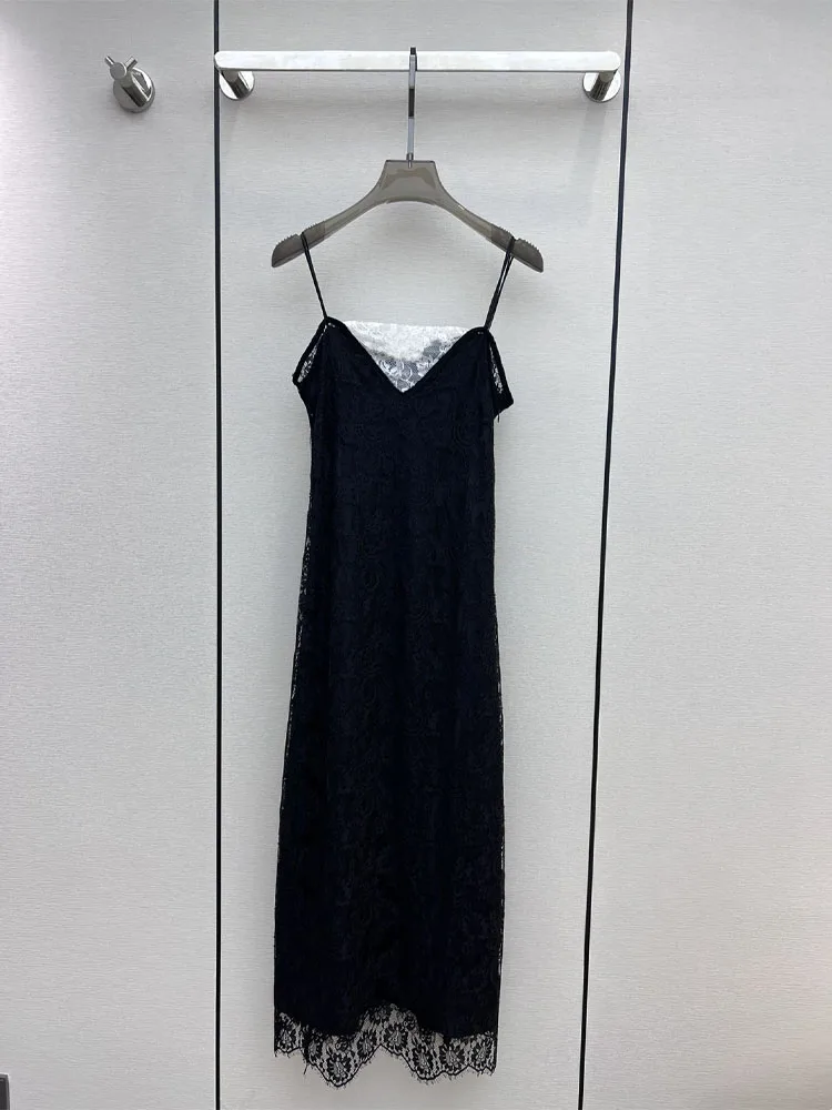 2023 New Spring And Summer Women Fashion Temperament Comfortable Patchwork Lace Halter Dress
2023 New Spring And Summer Women Fashion Temperament Comfortable Patchwork Lace Halter Dress
