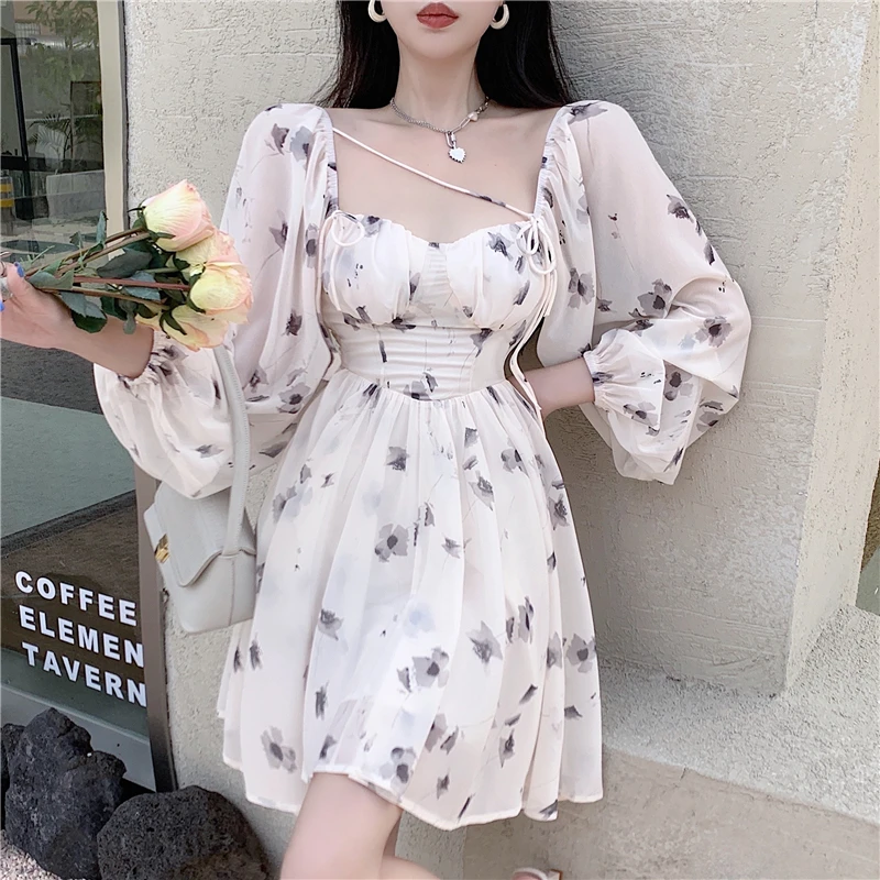 Vintage Floral Print Chiffon Dress Women Sweet Lace-up Bowtie Elegant Lady Dresses Autumn Square Collar Lantern Sleeve Vestidos
Vintage Floral Print Chiffon Dress Women Sweet Lace-up Bowtie Elegant Lady Dresses Autumn Square Collar Lantern Sleeve Vestidos