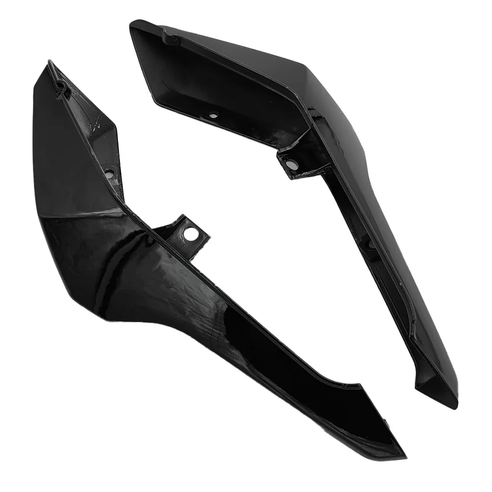 Upgrade Your Motorcycle's Appearance with Carbon Fiber Rear Tail Side Cover Fairing for BMW G310R/G310 2018 to 2022 Model Year
Upgrade Your Motorcycle's Appearance with Carbon Fiber Rear Tail Side Cover Fairing for BMW G310R/G310 2018 to 2022 Model Year