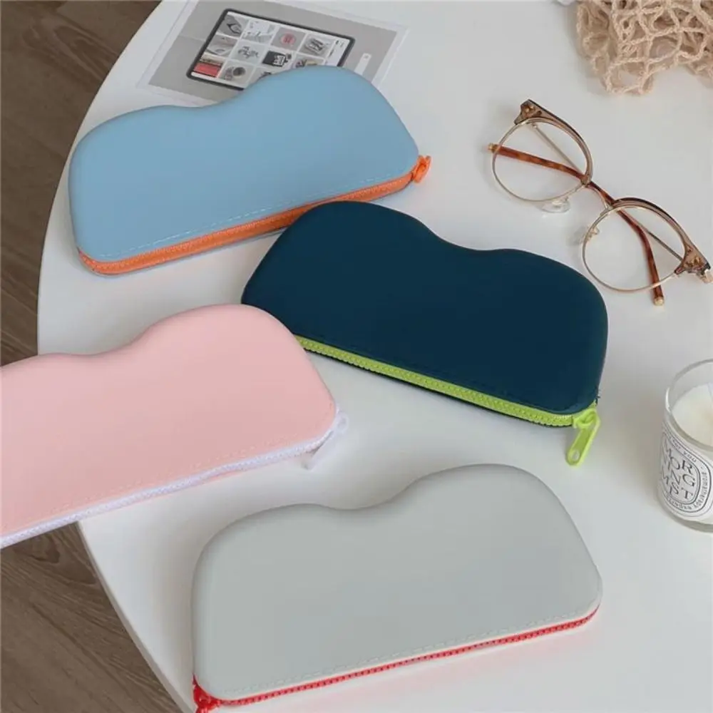 Silicone Zipper Eyewear Cases Women Portable Waterproof Solid Color Sunglasses Myopia Glasses Storage Box Travel Glasses Bags
Silicone Zipper Eyewear Cases Women Portable Waterproof Solid Color Sunglasses Myopia Glasses Storage Box Travel Glasses Bags