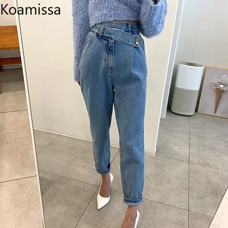 Koamissa Vintage High Waist Women Jeans Loose FemaleStraight Denim Pants Streetwear Fashion Buttons Lady Pockets Trousers 2022
Koamissa Vintage High Waist Women Jeans Loose FemaleStraight Denim Pants Streetwear Fashion Buttons Lady Pockets Trousers 2022