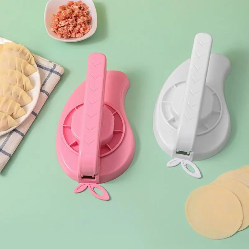 Manual Dumpling Skin Maker Dumpling Maker Plastic Diy Portable Dumpling Skin Artifact Kitchen Gadget Wrapper Making Mold 1pcs
Manual Dumpling Skin Maker Dumpling Maker Plastic Diy Portable Dumpling Skin Artifact Kitchen Gadget Wrapper Making Mold 1pcs