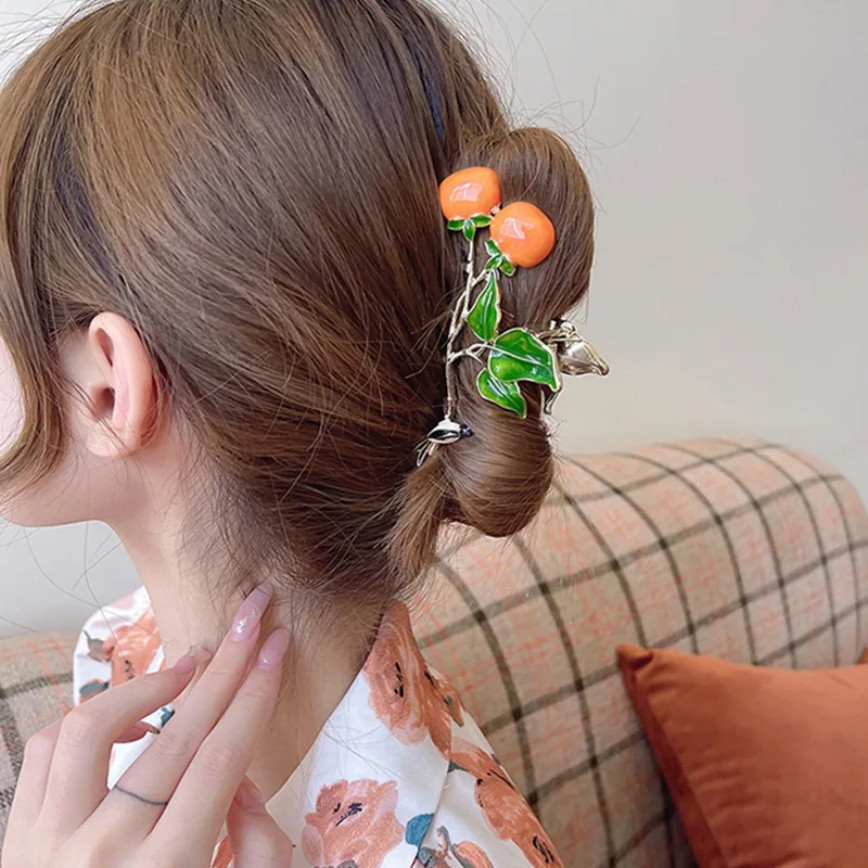 Корейский Элегантный Когтевран для волос, Женский металлический большой зажим для волос в виде акулы, аксессуары для волос для девочек, нов...
Корейский Элегантный Когтевран для волос, Женский металлический большой зажим для волос в виде акулы, аксессуары для волос для девочек, нов...