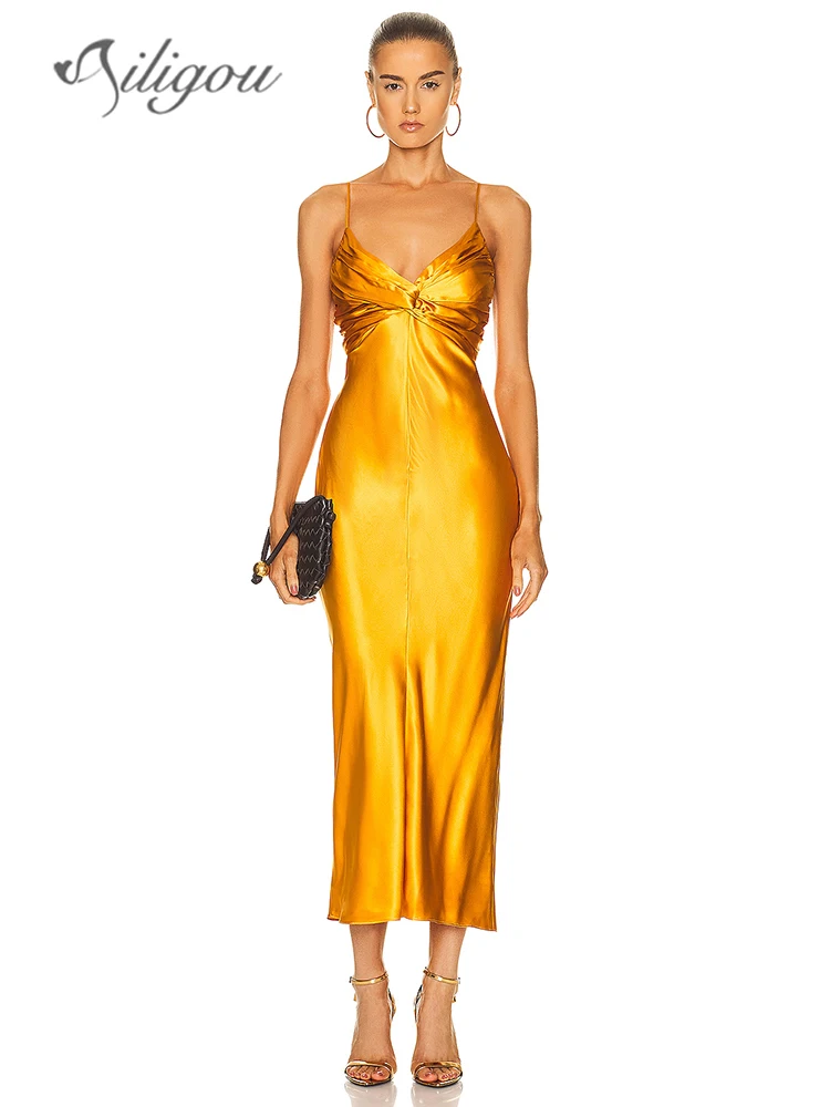 Ailigou 2023 Women's Sexy Satin V-Neck Spaghetti Strap Sexy V-Neck Sleeveless Backless Long Dress Elegant Evening Dress Vestido
Ailigou 2023 Women's Sexy Satin V-Neck Spaghetti Strap Sexy V-Neck Sleeveless Backless Long Dress Elegant Evening Dress Vestido